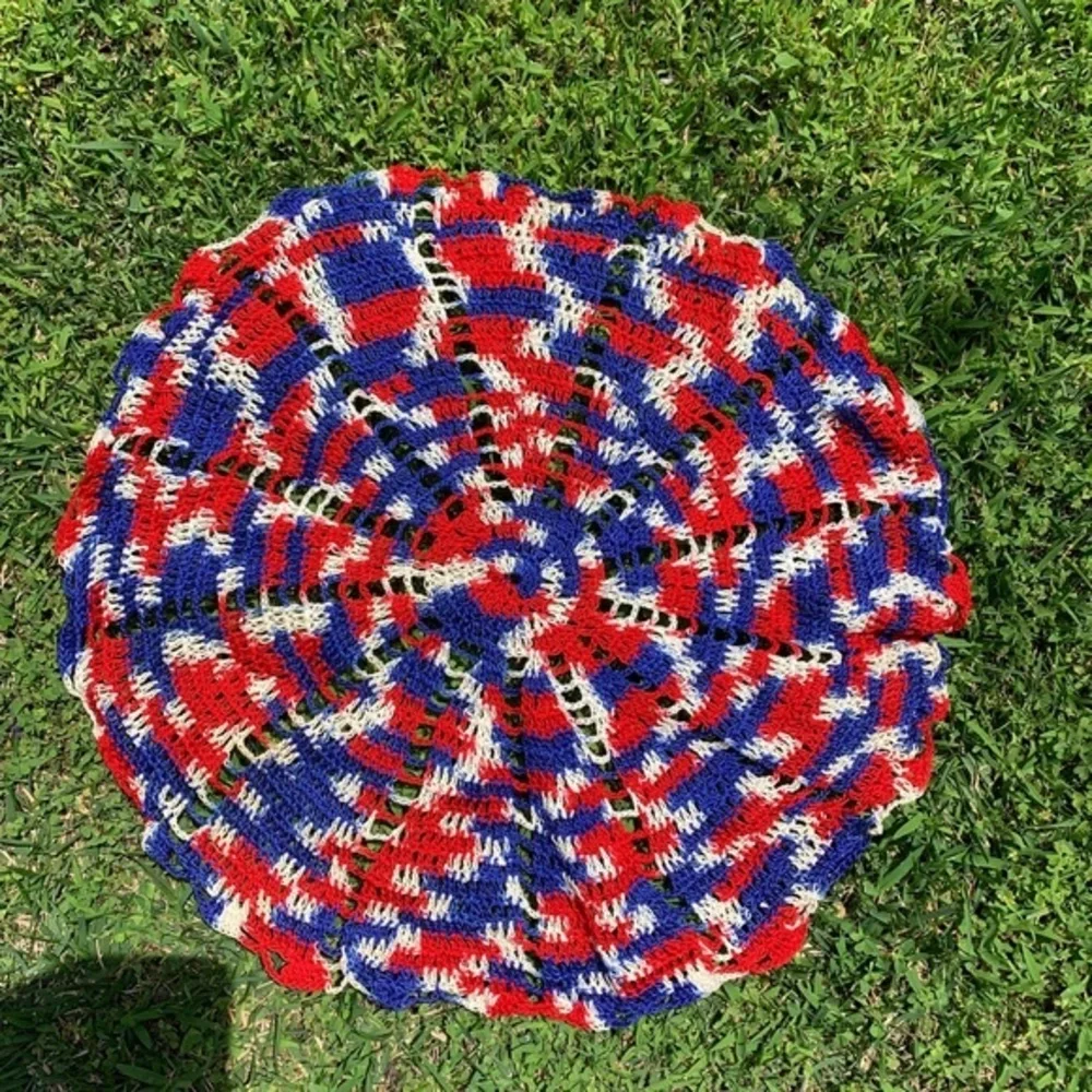 Crochet cloths